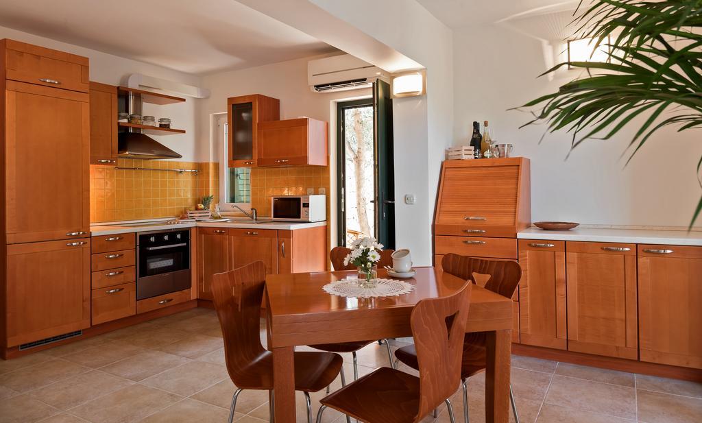 Apartman Roza Rogoznica  Exteriör bild