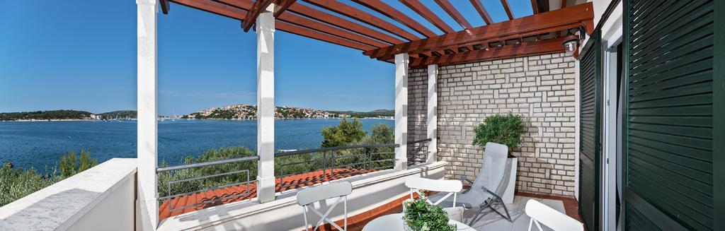 Apartman Roza Rogoznica  Exteriör bild